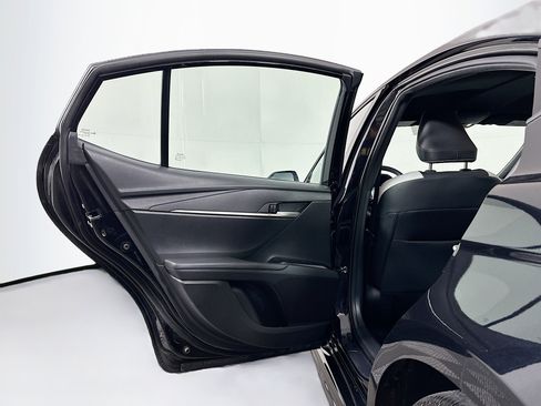 Used 2025 Toyota Camry SE image 25