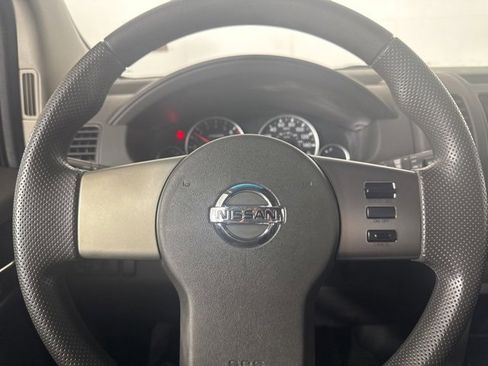 Used 2010 Nissan Pathfinder S FE+ image 18