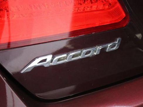 Used 2015 Honda Accord LX image 8