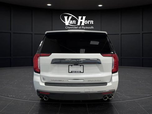 Used 2023 GMC Yukon XL Denali Ultimate image 4
