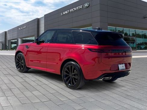 New 2026 Land Rover Range Rover Sport Dynamic SE image 3