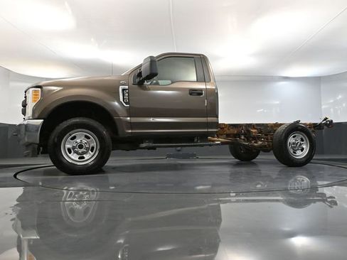 Used 2017 Ford F350 XL w/ XL Value Package image 34