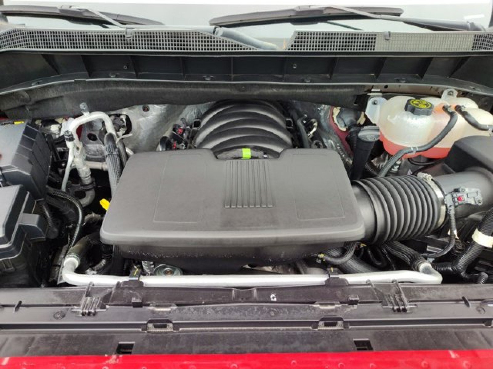 Used 2023 Chevrolet Silverado 1500 RST w/ Z71 Off-Road Package AWD/4WD image 9