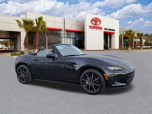 Used 2025 MAZDA MX-5 Miata Grand Touring w/ Weather Package image 2