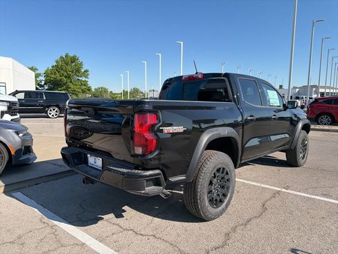 New 2026 Chevrolet Colorado Trail Boss AWD/4WD image 3