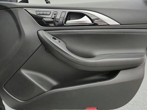 Used 2019 INFINITI QX30 AWD w/ Navigation Package image 30