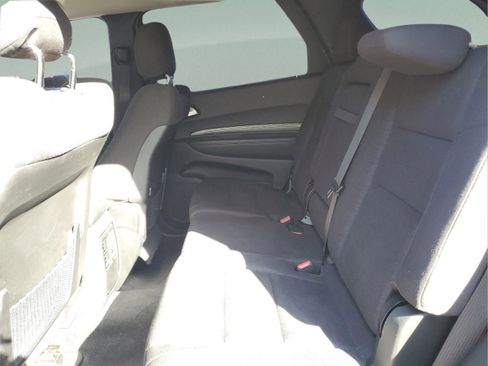 Certified 2022 Dodge Durango SXT image 6