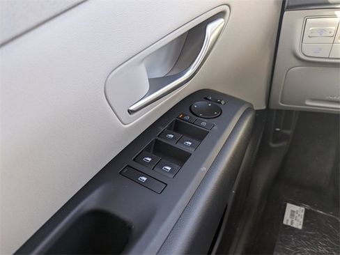 New 2025 Hyundai Tucson SEL image 27