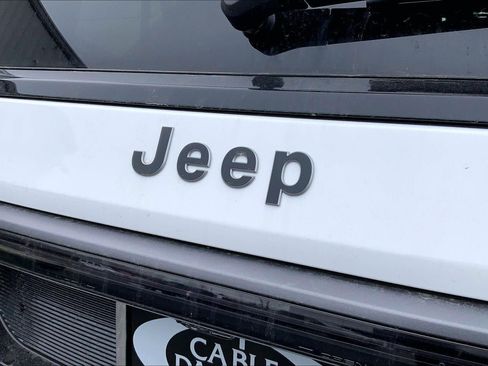 New 2026 Jeep Grand Wagoneer L Limited w/ Premium Group II image 20