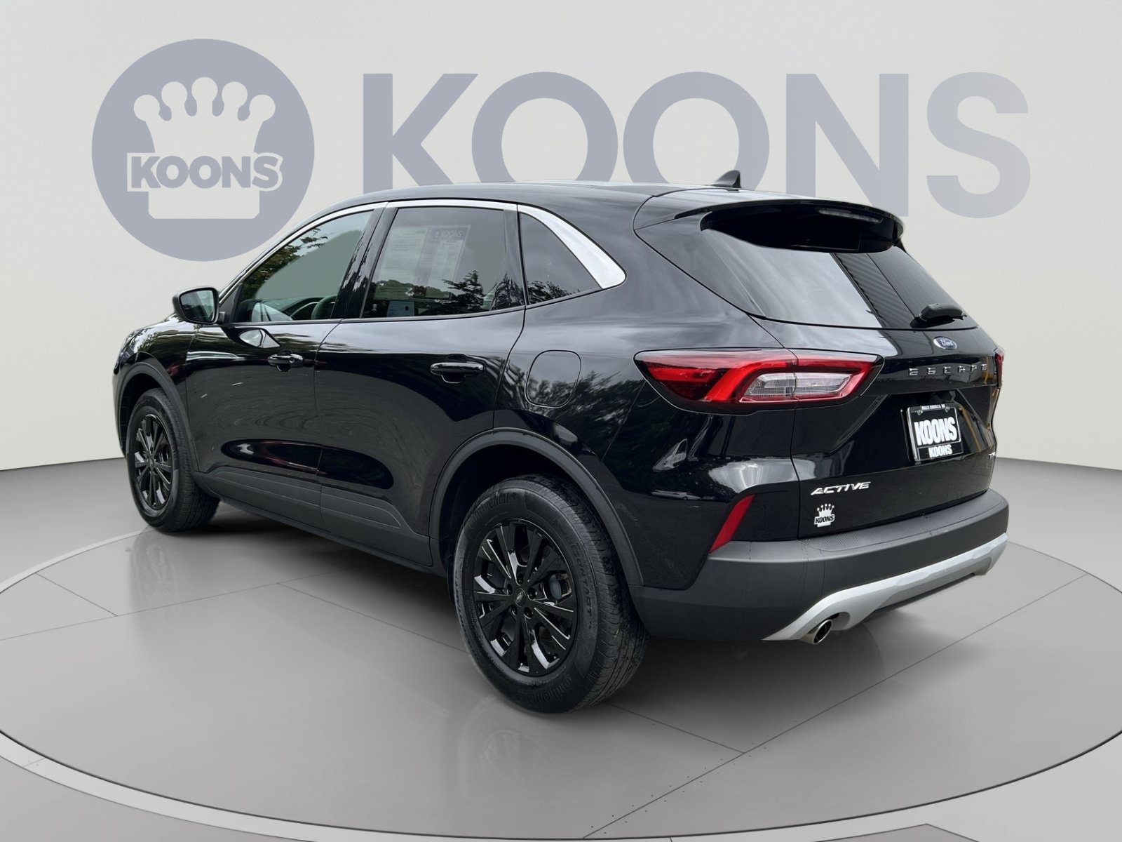 Certified 2023 Ford Escape Active AWD/4WD image 8
