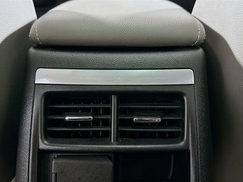 Used 2014 Chevrolet Impala LT FWD image 28