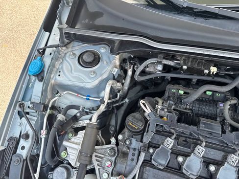 Used 2023 Honda Civic Touring image 32