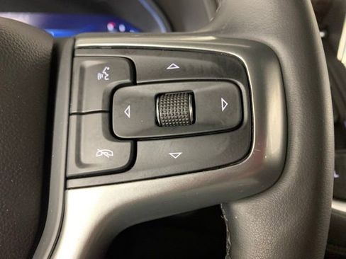Used 2023 Chevrolet Tahoe Z71 w/ Luxury Package AWD/4WD image 19