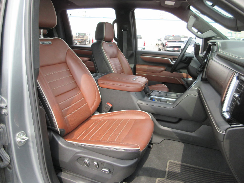 Certified 2025 GMC Sierra 2500 Denali Ultimate AWD/4WD image 30