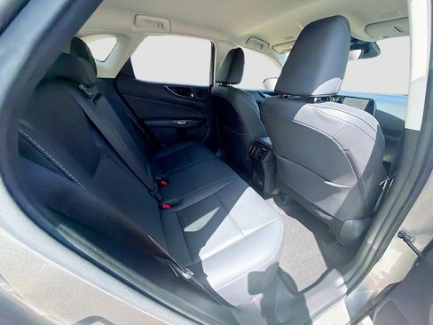 Used 2024 Lexus NX 250 NX 250 w/ Towing Package (2000 Lbs) image 29