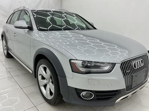 Used 2014 Audi A4 Prestige AWD/4WD image 3