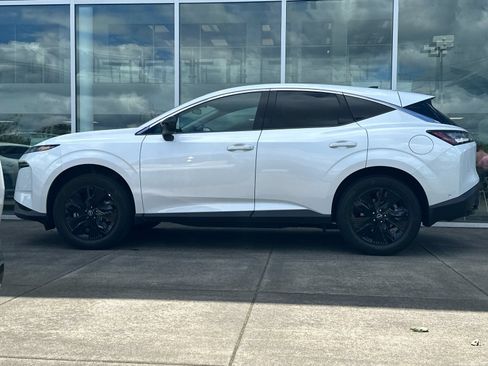 Used 2025 Nissan Murano SV AWD/4WD image 6