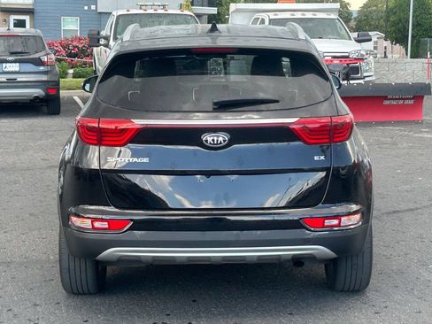 Used 2019 Kia Sportage EX w/ EX Sport Appearance Package AWD/4WD image 6