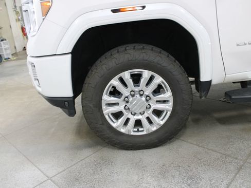 Used 2020 GMC Sierra 2500 Denali w/ Denali Ultimate Package AWD/4WD image 42