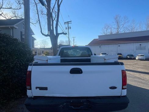 Used 2004 Ford F250 XL image 7