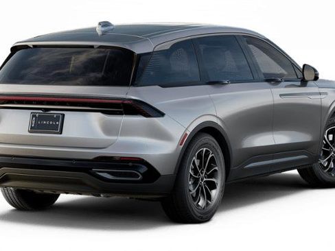 New 2025 Lincoln Nautilus Premier w/ Equipment Group 102A image 25