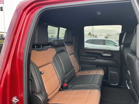 Used 2024 Chevrolet Silverado 3500 High Country image 24