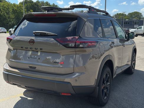 New 2026 Nissan Rogue SV image 5