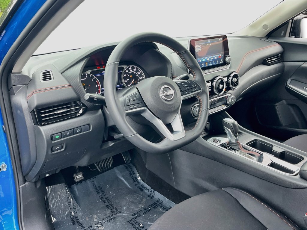 Used 2024 Nissan Sentra SR FWD image 9