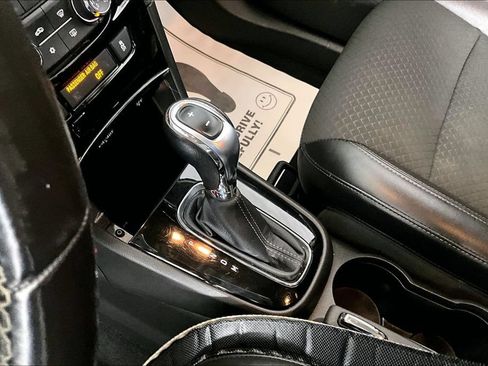 Used 2019 Buick Encore Preferred FWD image 16