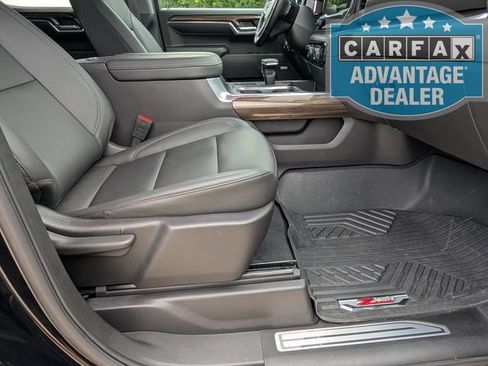 Used 2024 Chevrolet Silverado 1500 LT Trail Boss w/ LT Trail Boss Premium Package AWD/4WD image 27