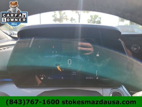 Used 2024 Chevrolet Trax LT w/ Sunroof Package FWD image 30