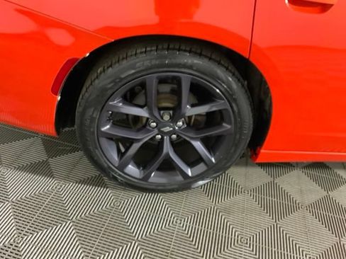 Used 2020 Dodge Charger SXT w/ Blacktop Package RWD image 35