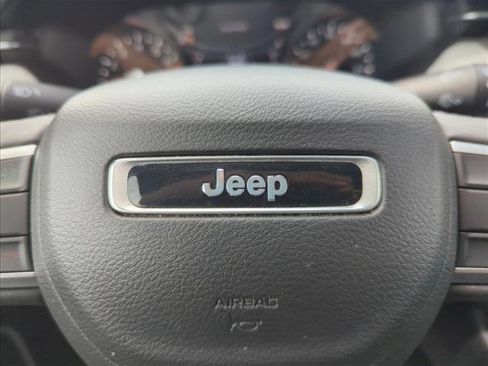 Used 2024 Jeep Compass Latitude AWD/4WD image 24