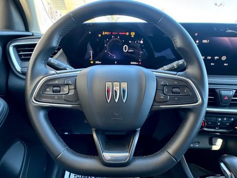 Used 2024 Buick Encore GX Sport Touring image 12
