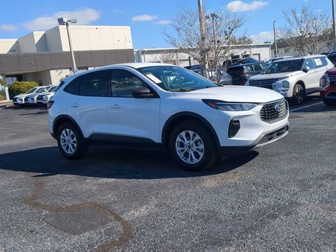 Used 2025 Ford Escape Active AWD/4WD image 4