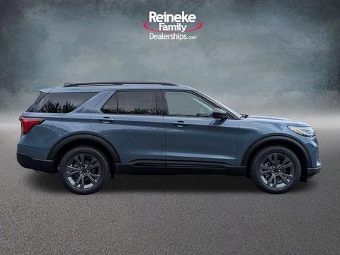 New 2026 Ford Explorer Active AWD/4WD image 4