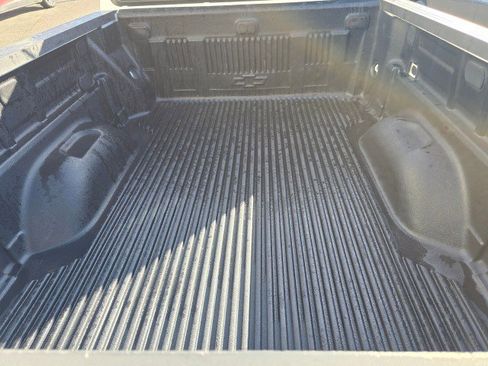 Used 2017 Chevrolet Colorado Z71 image 16