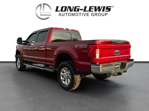 Used 2018 Ford F350 Lariat w/ Chrome Package image 4