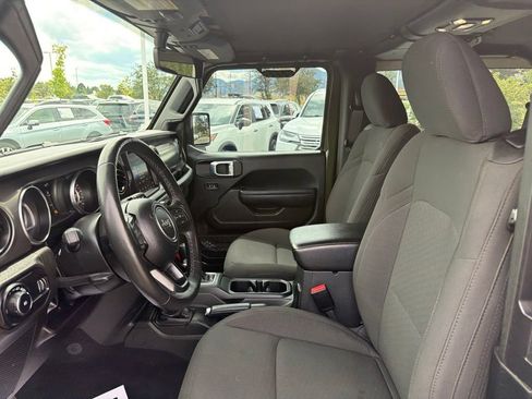Used 2023 Jeep Wrangler Sport AWD/4WD image 16
