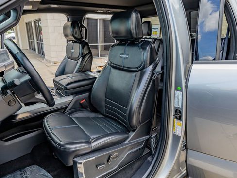 Used 2024 Ford F150 Platinum w/ Equipment Group 702A High image 31