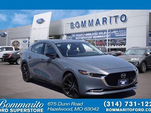 Used 2022 MAZDA MAZDA3 s AWD/4WD image 1