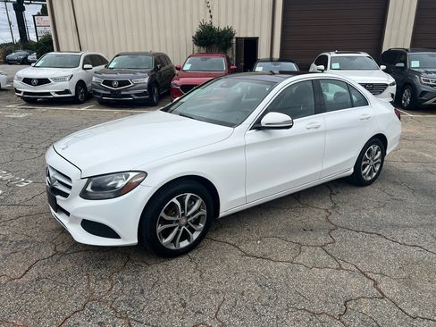 Used 2016 Mercedes-Benz C 300 4MATIC Sedan image 6