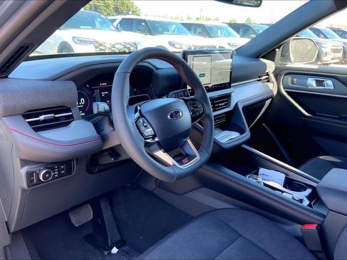 New 2026 Ford Explorer ST image 8