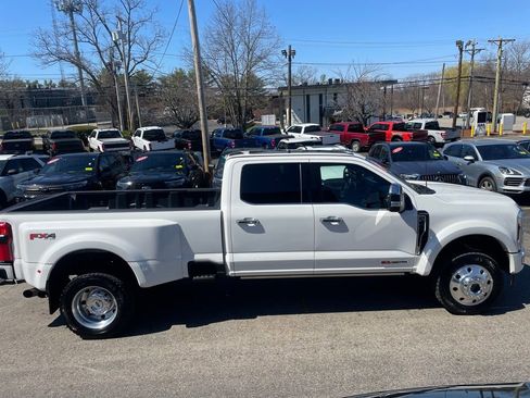 Used 2024 Ford F450 Platinum w/ FX4 Off-Road Package AWD/4WD image 6