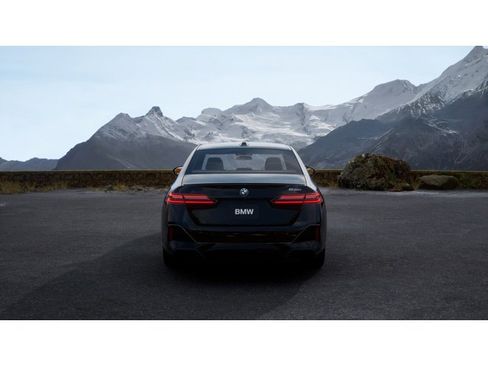 New 2026 BMW 530i image 5