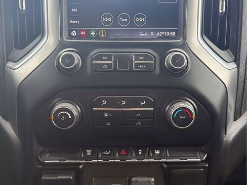 Used 2022 Chevrolet Silverado 3500 LT AWD/4WD image 24