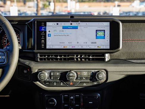 New 2026 Jeep Wrangler Unlimited Rubicon image 15