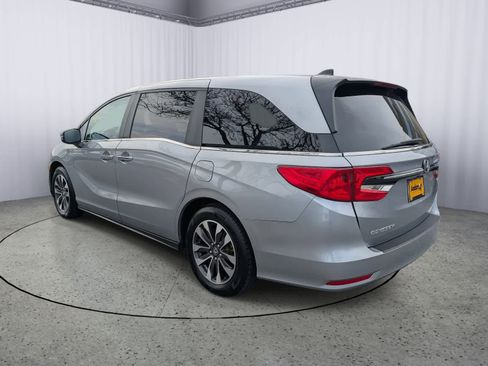 Certified 2024 Honda Odyssey EX-L image 4
