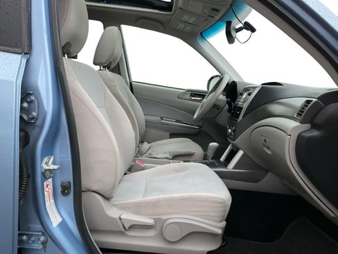 Used 2012 Subaru Forester 2.5X Premium w/ All-Weather Pkg AWD/4WD image 15