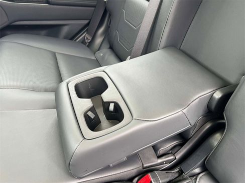 Used 2024 Lexus GX 550 w/ Accessory Package (2T) image 14